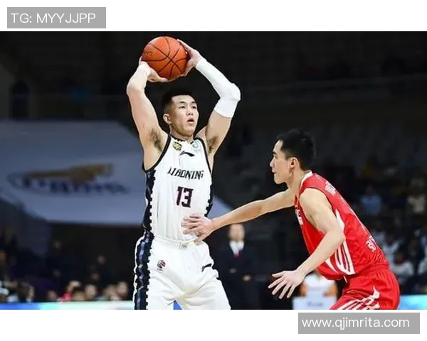 重庆排球队在洲际杯积分榜上以76分稳居第一名展现强大实力